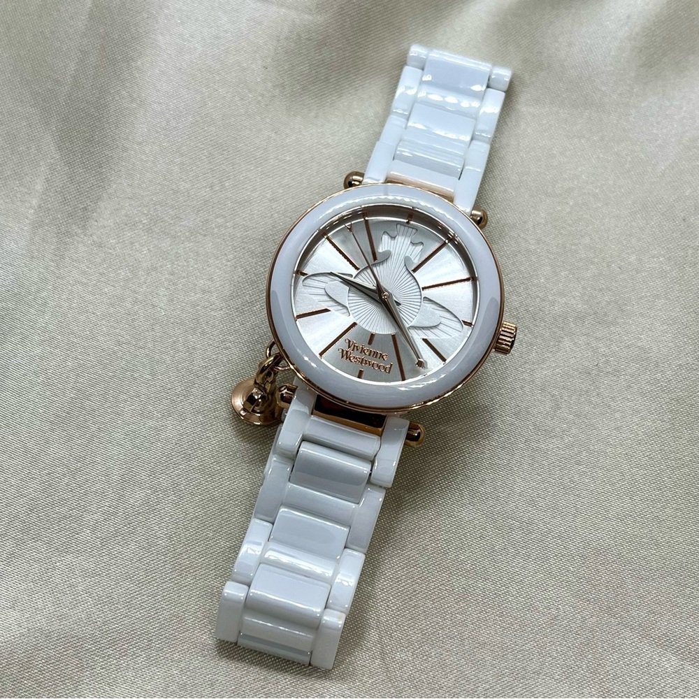 Vivienne Westwood Kensington II White Ceramic Watch - Picture 4 of 5